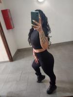 697695054: Chica busca chico en Barcelona