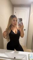 617042309: Chica busca chico en Ibiza