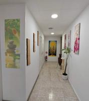 641286869: Chica busca chico en Gerona