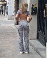 698503881: Chica busca chico en Madrid