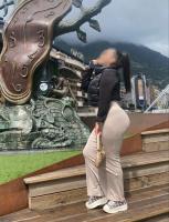 631742865: Chica busca chico en Lérida