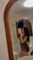 697624169: Chica busca chico en Málaga