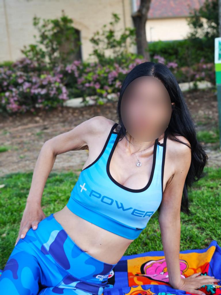 614771353: Chica busca chico en Alicante