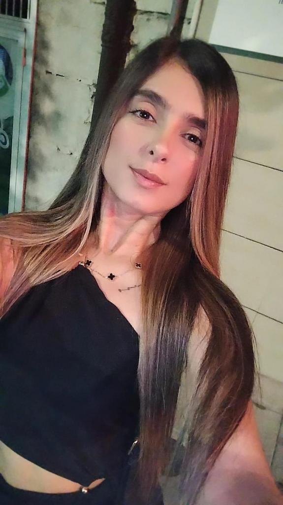 Chica busca chico en Murcia: Chica busca chico