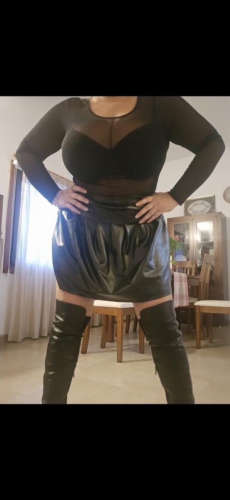 Chica busca chico en Tenerife: 