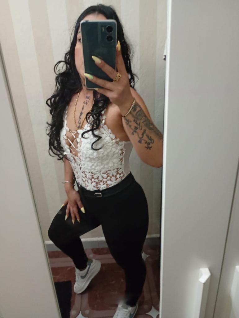 Chica busca chico en Barcelona: 