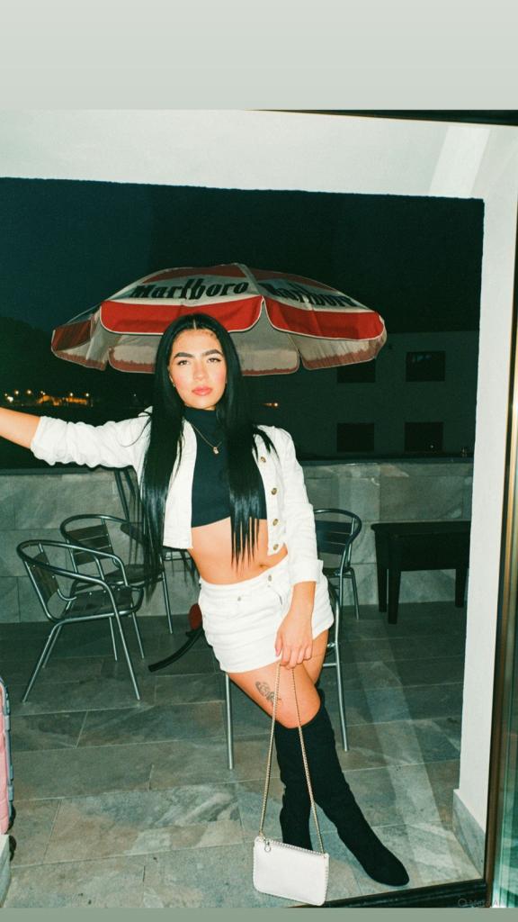 Chica busca chico en Lérida: 