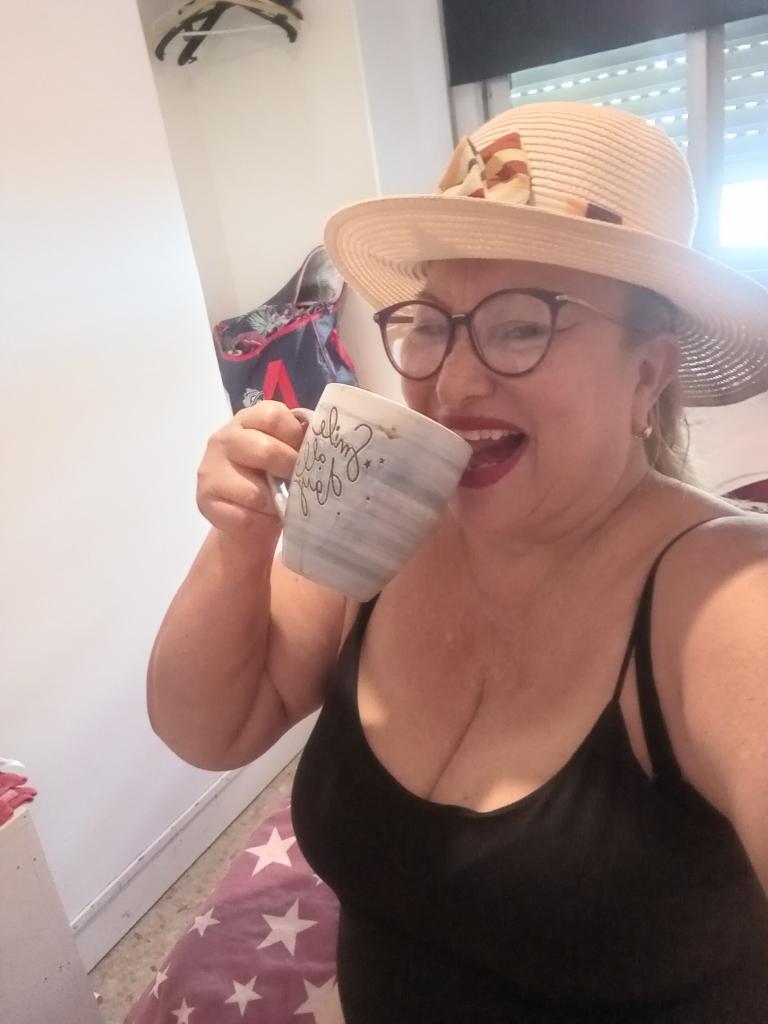 Chica busca chico en Alicante: 