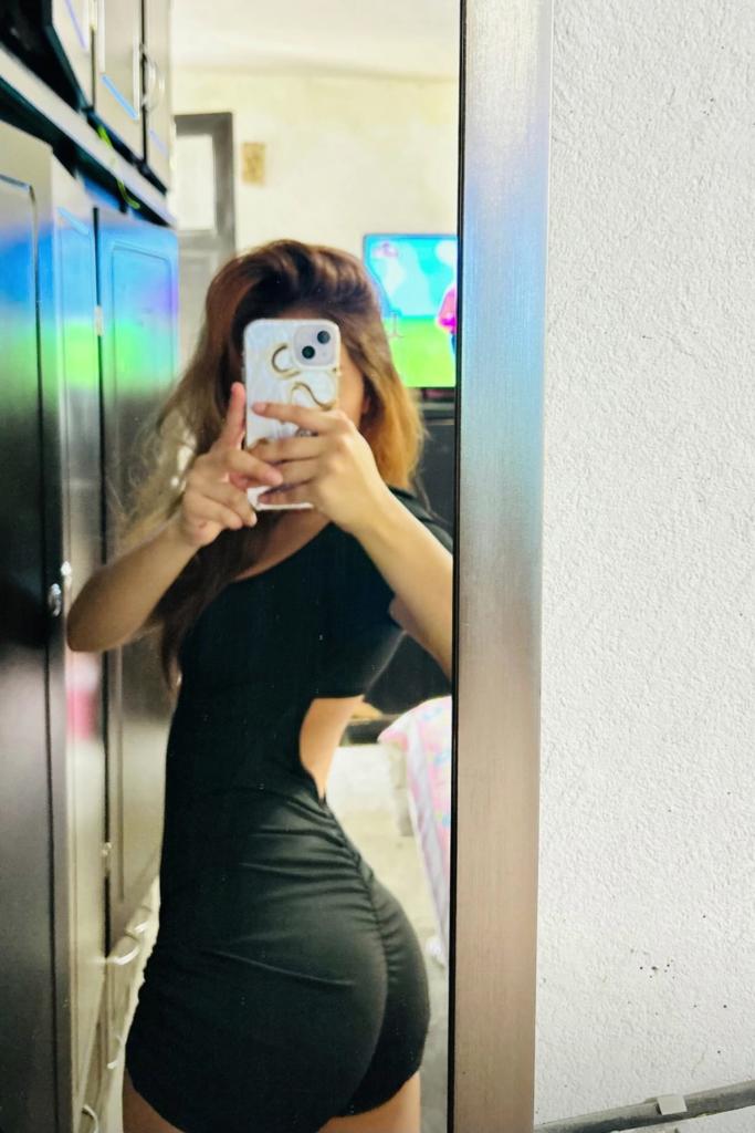 Chica busca chico en Tenerife: 