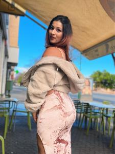 Chica busca chico en Sevilla: 