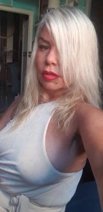 Chica busca chico en Ibiza: 