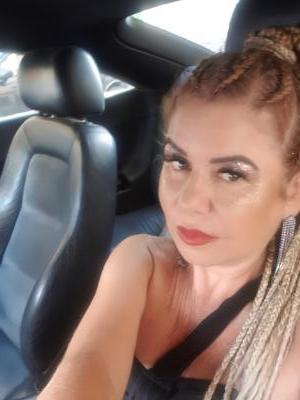Chica busca chico en Ibiza: 