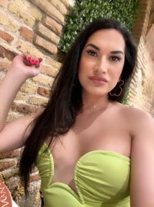 647310847: Transexual en Málaga