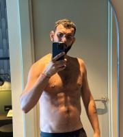 643913426: Chico busca chica en Cádiz