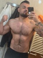 654832604: Chico busca chica en Valencia