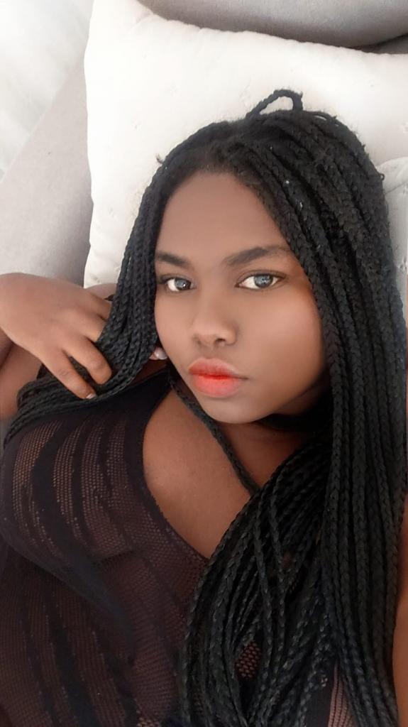 Chica busca chico en Granada: 