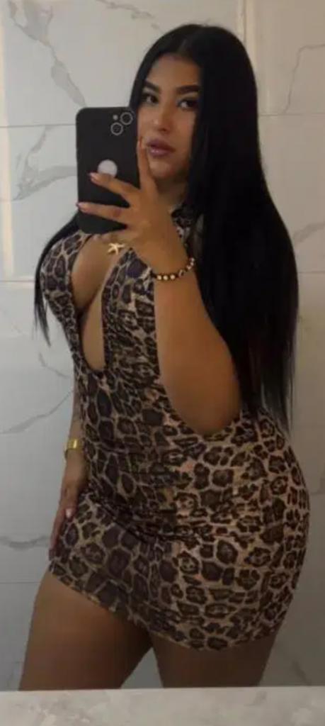 744752665: Chica busca chico en Alicante