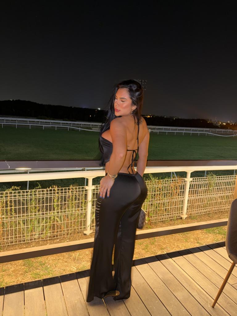 647113646: Chica busca chico en Mallorca