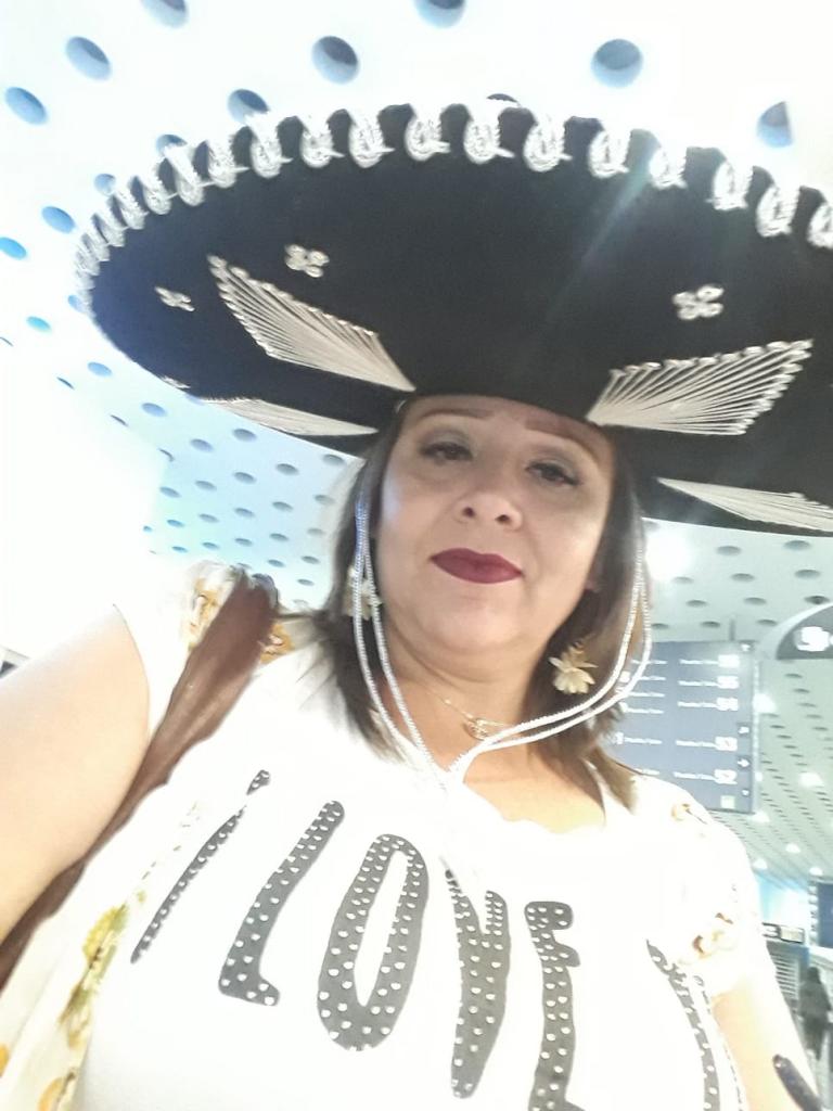 632980847: Chica busca chico en Cáceres