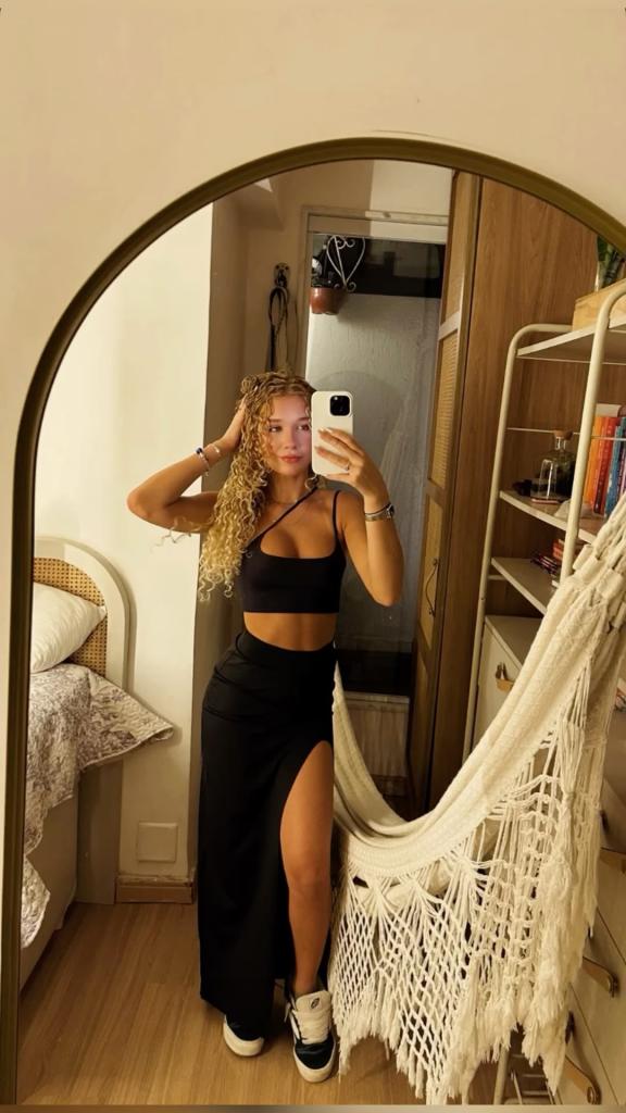 Chica busca chico en Madrid: Chica busca chico