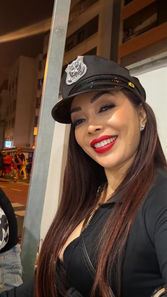 624765200: Chica busca chico en La Coruña
