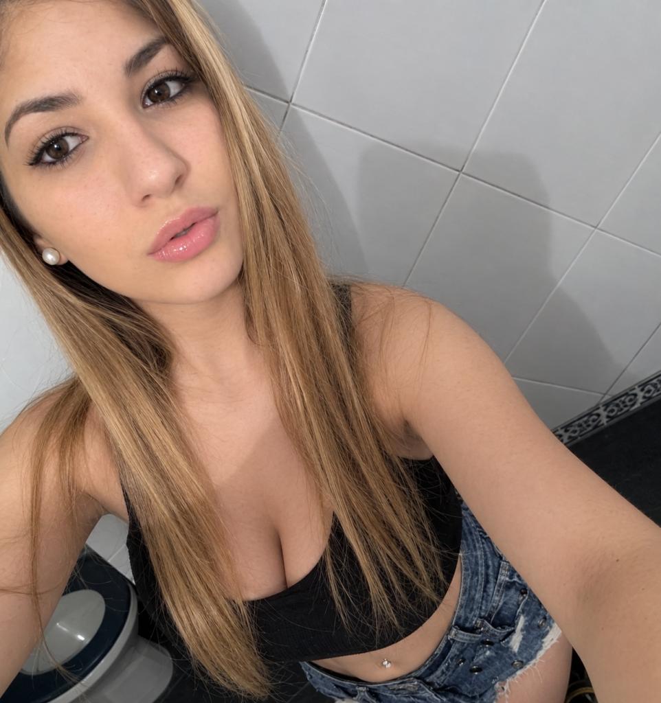 602699127: Chica busca chico en Navarra