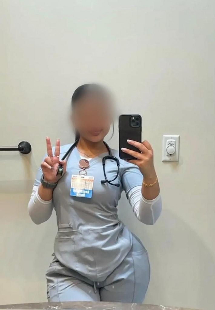 603808302: Chica busca chico en Cádiz