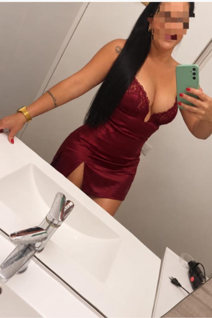 622774312: Chica busca chico en Navarra