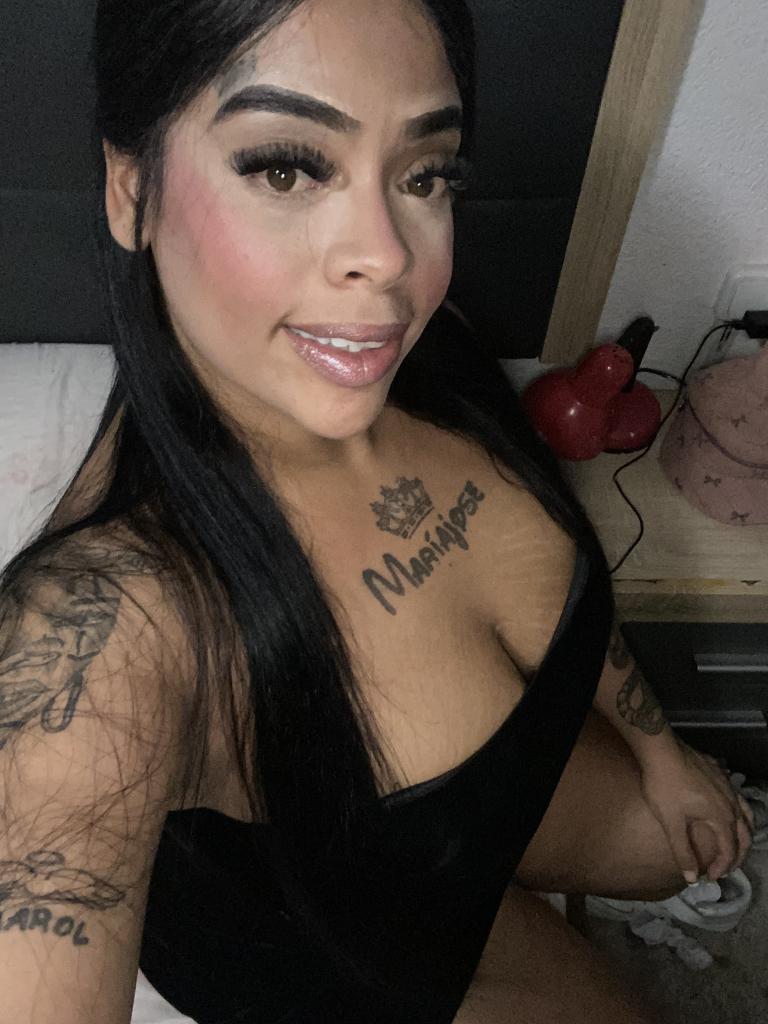 613898305: Chica busca chico en Murcia