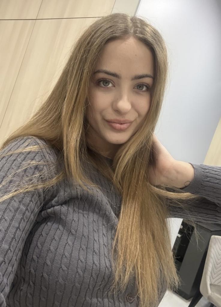 745092255: Chica busca chico en Alicante
