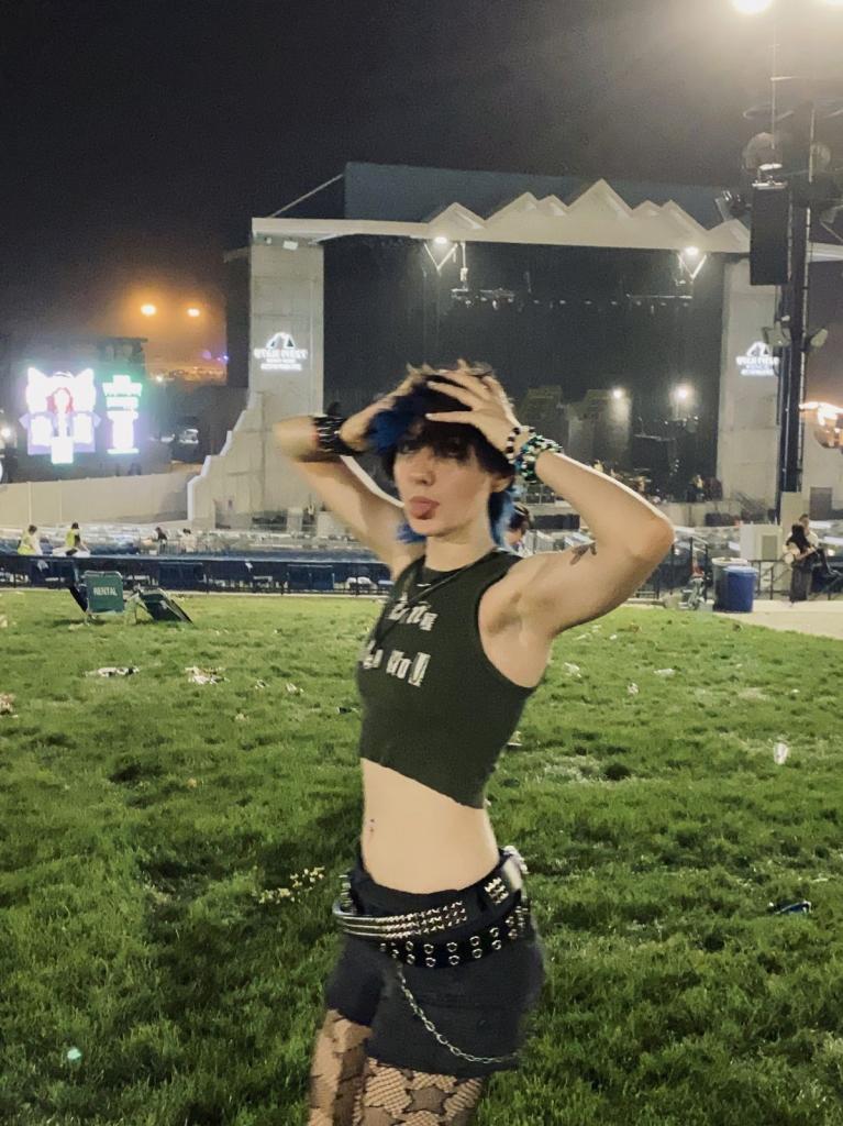 675242573: Transexual en Álava