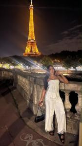 657466186: Chica busca chico en Valencia