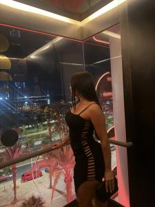 647113646: Chica busca chico en Mallorca