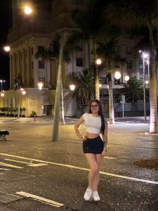 613226347: Chica busca chico en Alicante