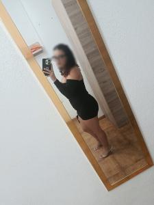 672530739: Chica busca chico en Granada