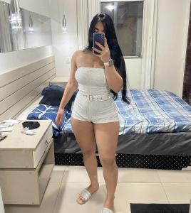 647723982: Chica busca chico en Badajoz