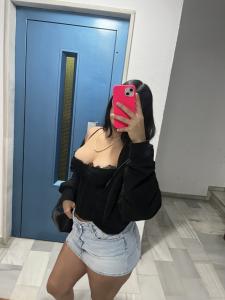 604204299: Chica busca chico en Madrid