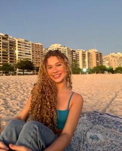 613336331: Chica busca chico en Madrid