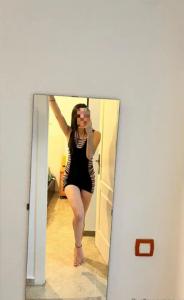 743031398: Chica busca chico en Málaga