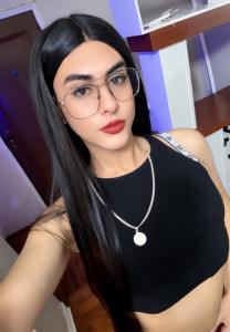 697388135: Travesti en Burgos