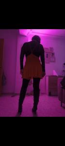 641513807: Chica busca chico en Sevilla