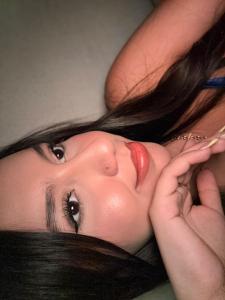 614898272: Chica busca chico en Valencia