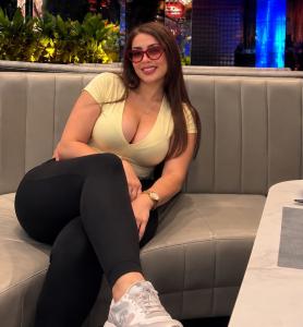 624765200: Chica busca chico en La Coruña