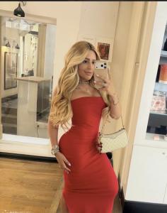 674767556: Chica busca chico en Granada