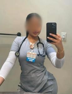 603808302: Chica busca chico en Cádiz