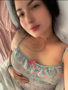 658408351: Chica busca chico en Cantabria