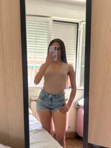 643956194: Chica busca chico en Madrid