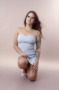 647270481: Chica busca chico en Barcelona