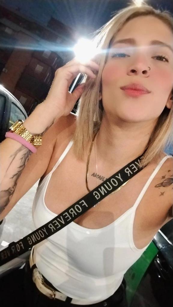 Chica busca chico en Sevilla: 