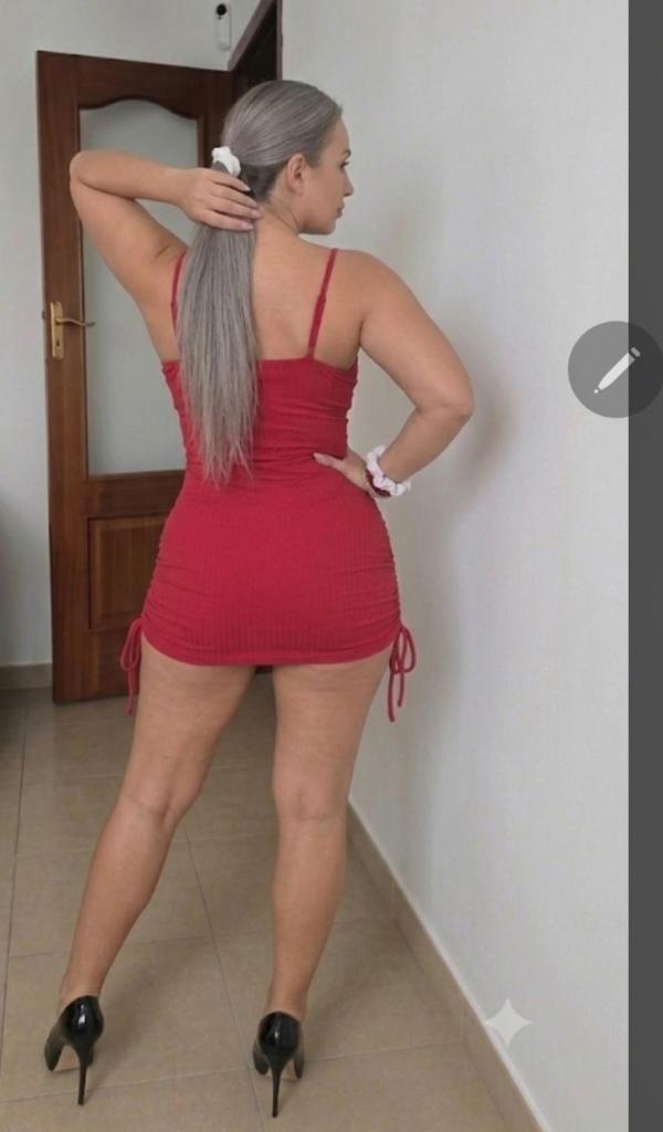 Chica busca chico en Tenerife: 